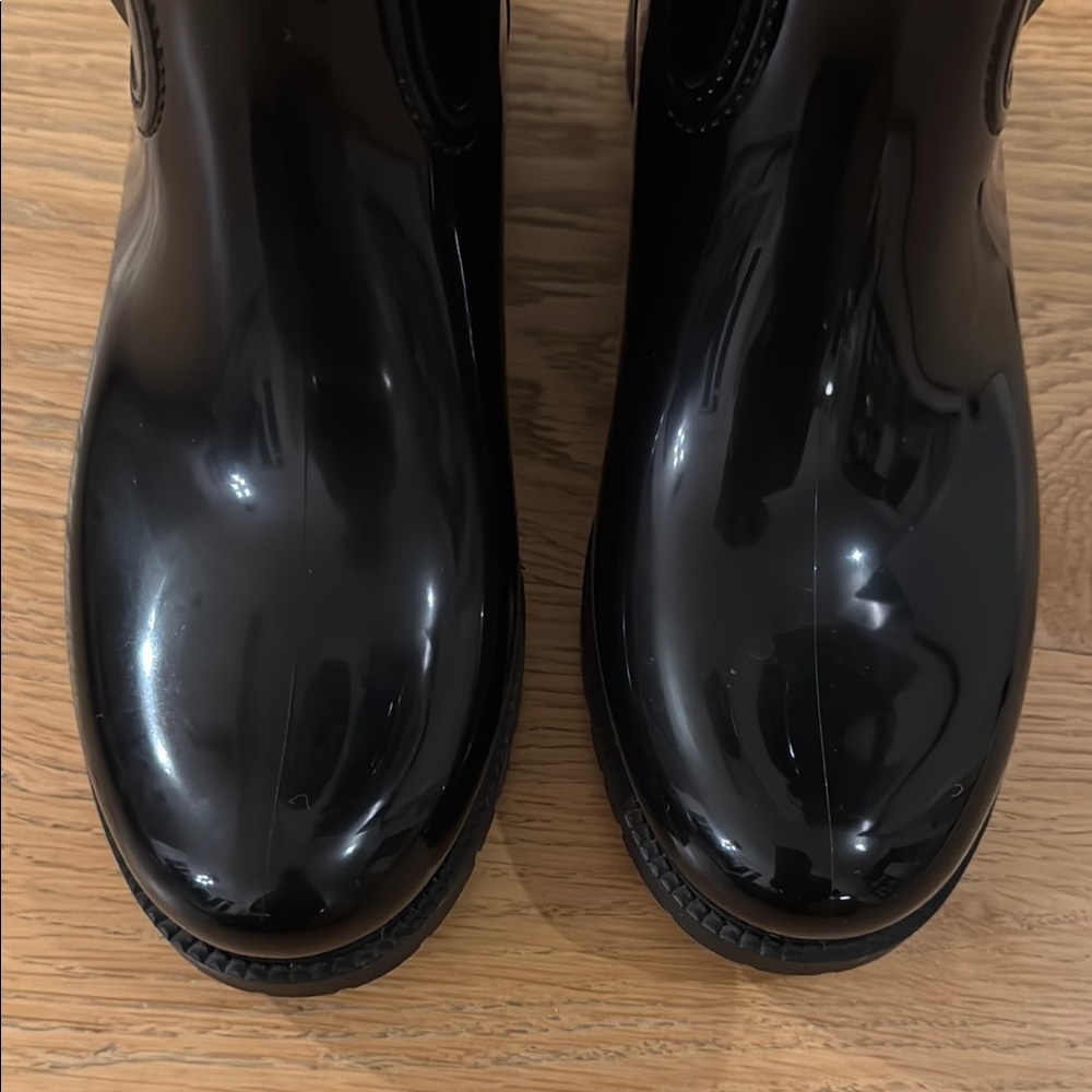 Valentino Rockstud Patent Rain Boots - Picture 6 of 15
